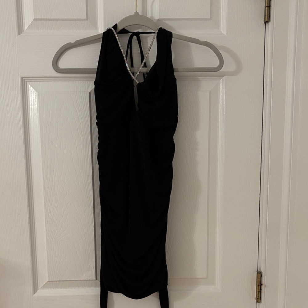 Elegant Black Sleeveless V Neck Silver Strap Dress